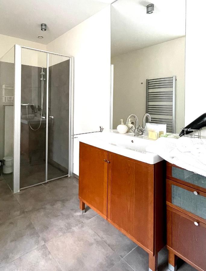 Doppelzimmer Gartenblick Villa Julian Аурих Екстериор снимка